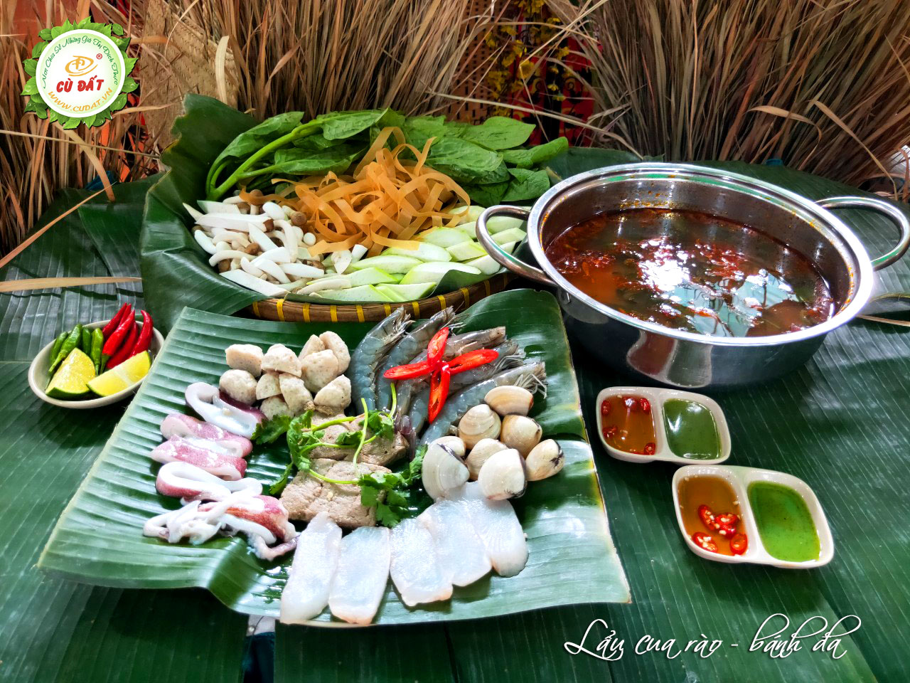LẨU RIÊU CUA HẢI SẢN – BÁNH ĐA